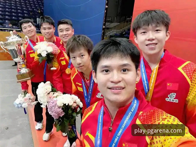 林诗栋横扫vs梁靖崑险胜：中国男乒团体赛两极化表现与PG电子平台竞技体验全面对比